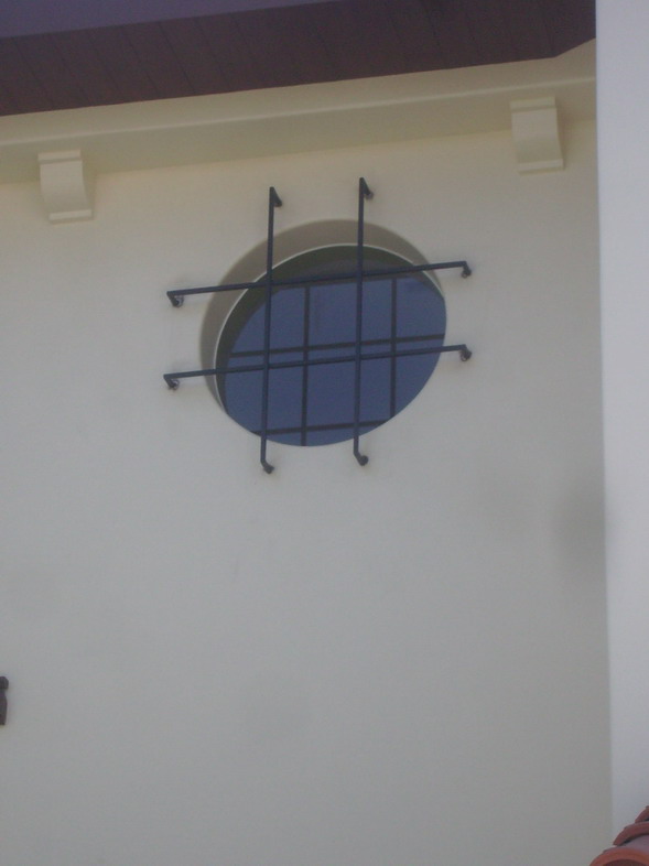 Security Window Grills Design in Square Bar 16mm x 16mm